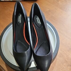 Rockport Women's Black Pointed-Toe Heels